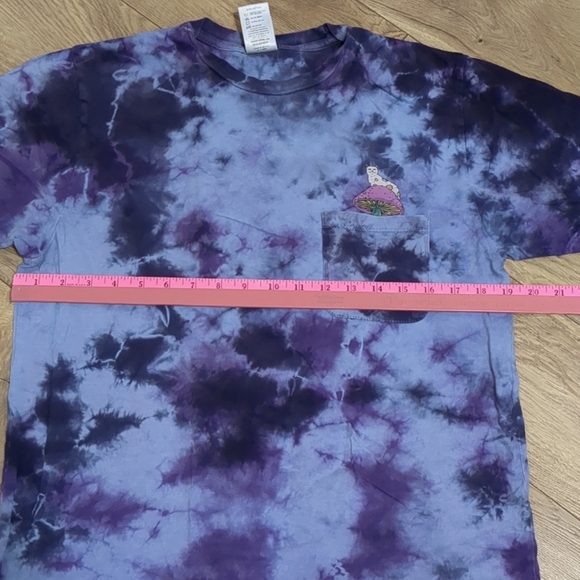 RipNDip Psychedelic Nermal Pocket Tee Adult M Blue Purple Lightning Tie Dye - Picture 5 of 9